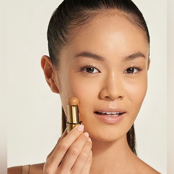 Relevant Dynamic 13 Rele-Wand 3-N-1 Foundation New in Box - Picture 4 of 5